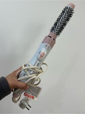 1200 Ion Select Revlon Hair Dryer and Styler RV446 Hot Air Brush